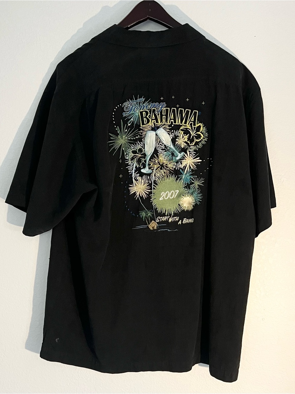 Tommy Bahama Men's Black Silk Limited Edition Camp Shirt Size L 2007 Vintage
